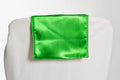 Nœud de chaise en satin vert gazon