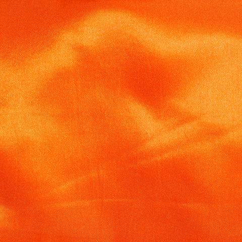 Surnappe/Chemin de table en satin orange