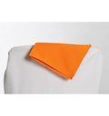 Serviette de table orange pour mariage et réceptions